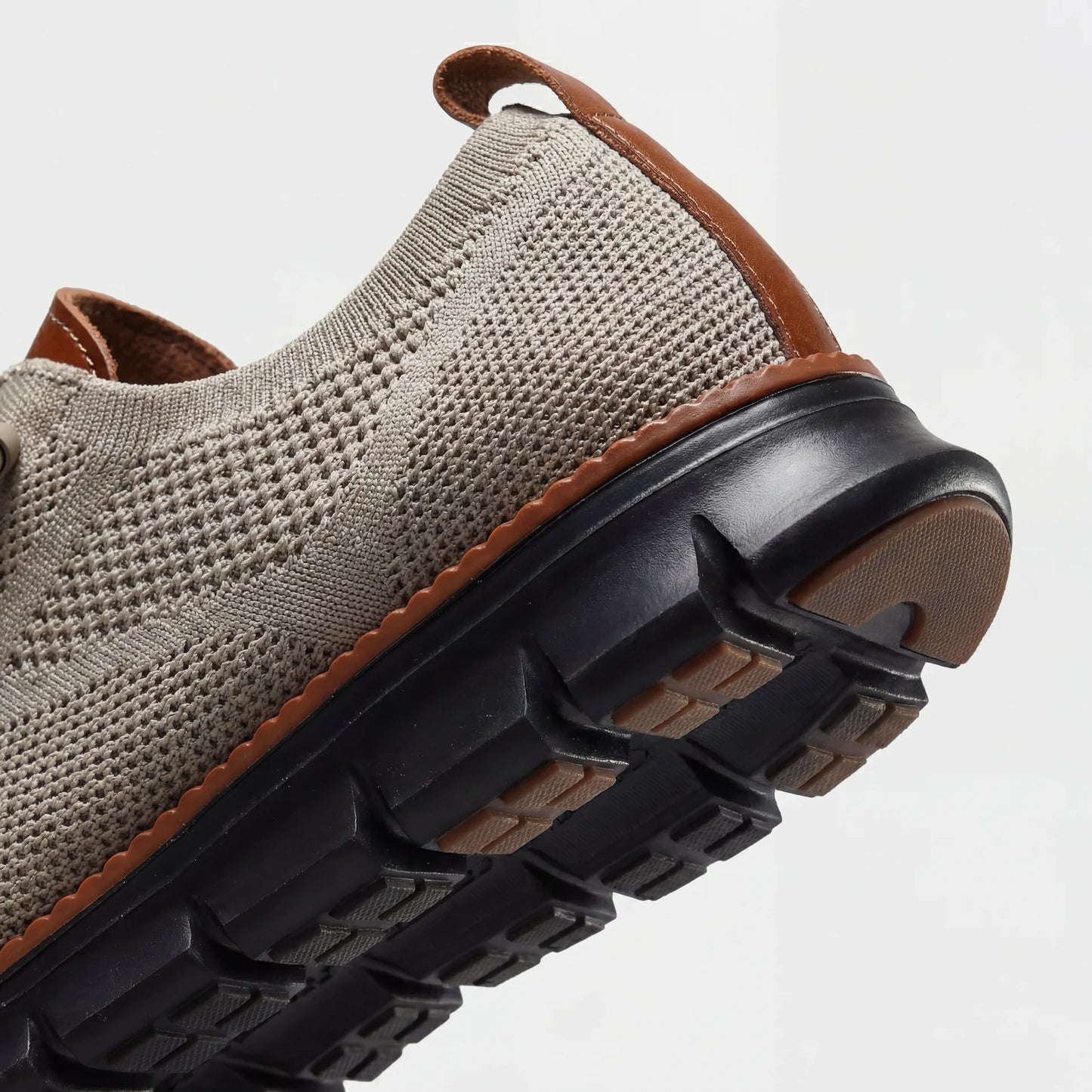 Blackout-kengät - Rajoitettu erä 